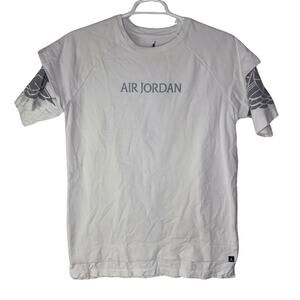 Air Jordan Men's Large White T Shirt‎ Wings Logo Layered Short Sleeve Basketball